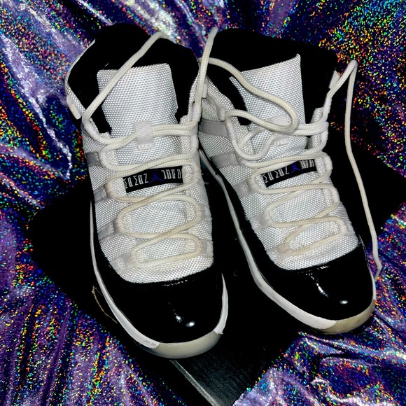 Air Jordan Concord (kids) - Picture 1 of 9